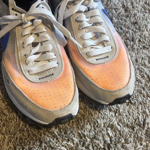 Nike Men's Orange and Blue Sneakers - Picture 3 of 4